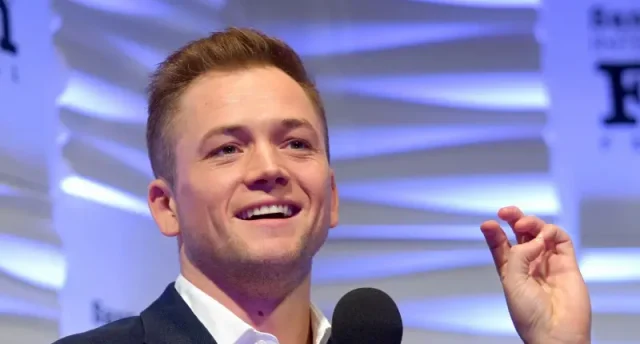 taron egerton teeth in 2020 taron egerton teeth in 2020